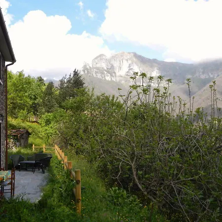 Casa Chantal Holiday home Stazzema
